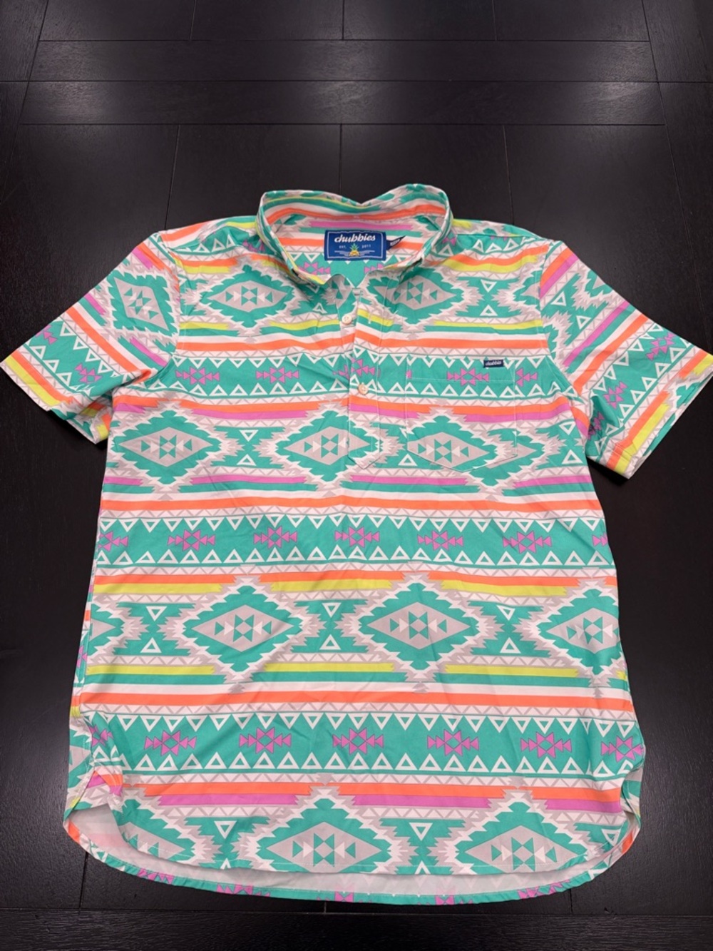 Chubbies NWT The Southwestern Geometric Print Friday Shirt - M